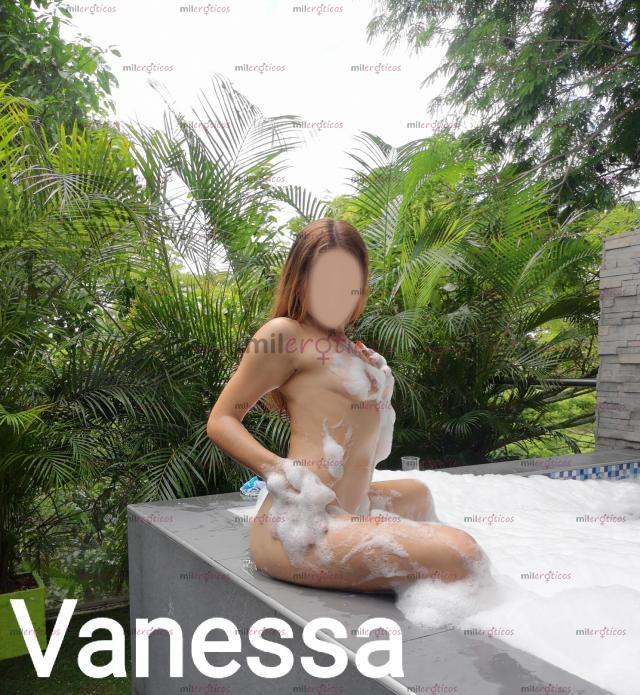 Reseña Vanessa agencia  Explícito  3232034333