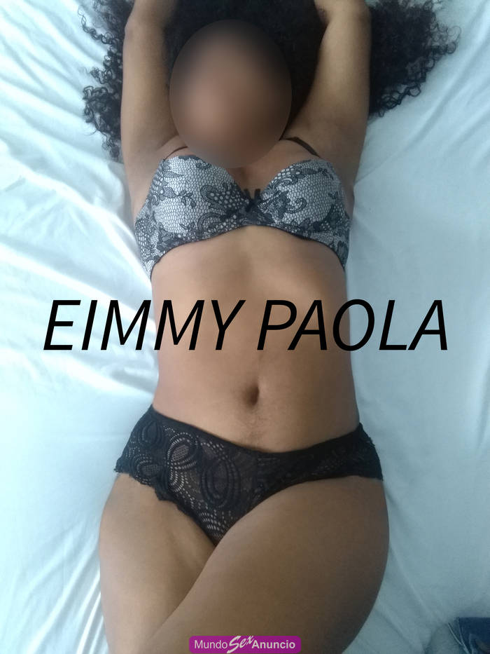 CHICA LACTANTE VOLUPTUOSA CRESPA CARITA HERMOSA