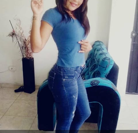 Hola amor soy una scort disponible en Giron (3043753233)