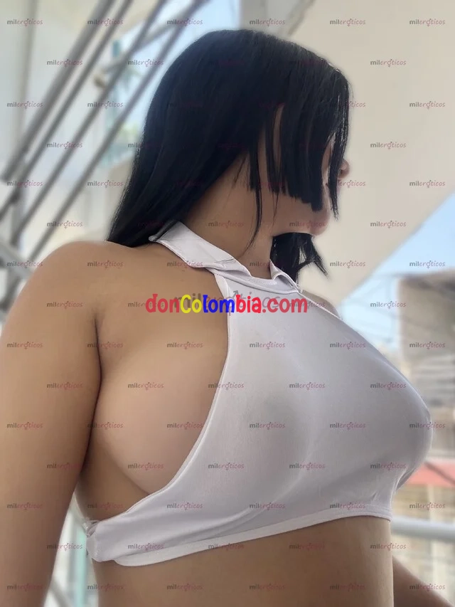 mia kamila 2.webp