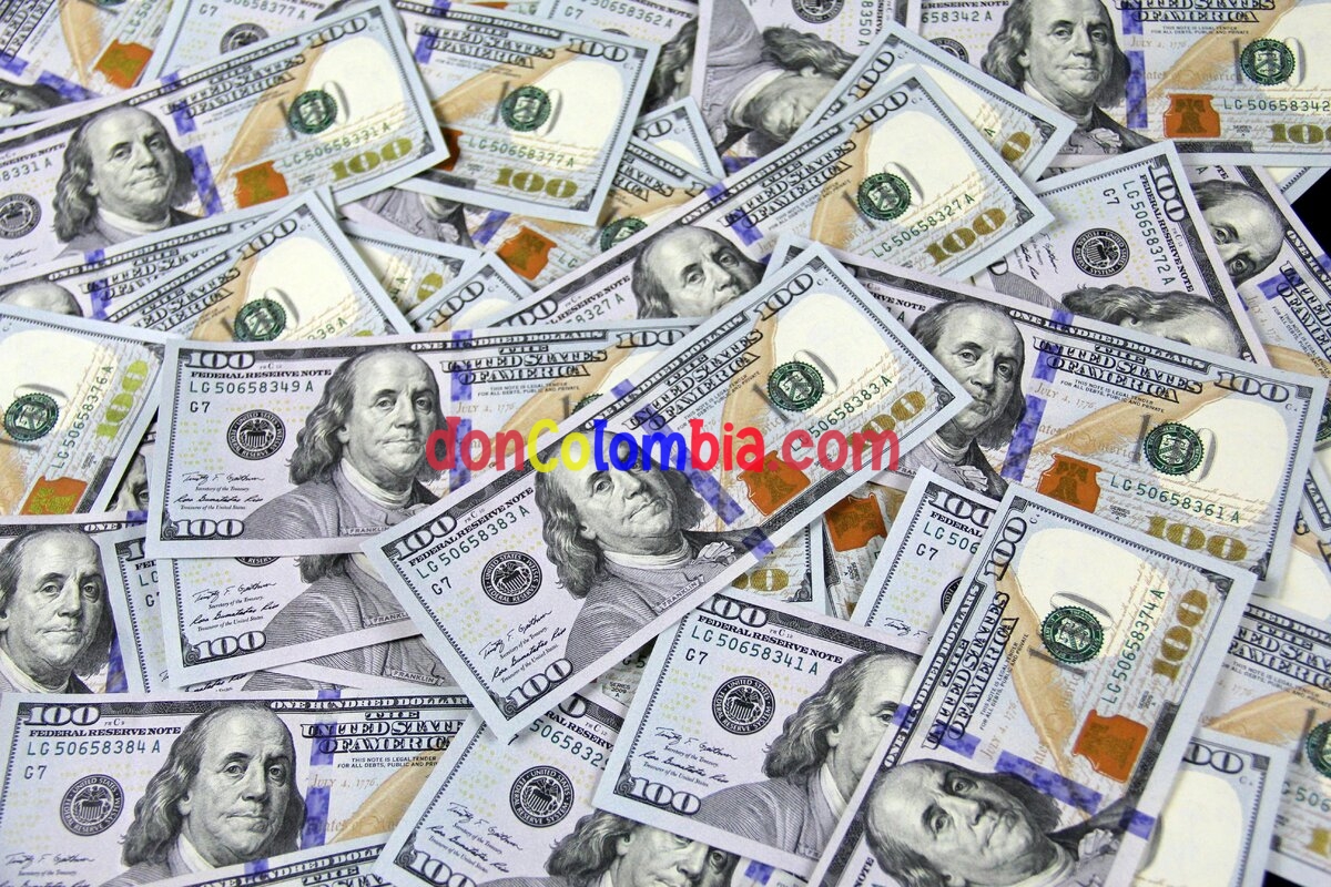 SE SOLICITAN CHICAS PARA TRABAJAR A DOMICILIO 3022834721