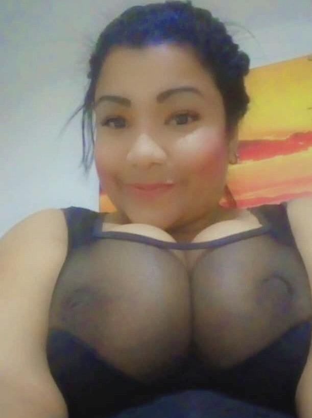 LUCIA GORDA TETAZAS XXL ADICTA A LOS CHIMBOS GRANDES Y A LA PAJA RUSA 3145776612