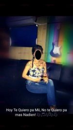adela3.jpg