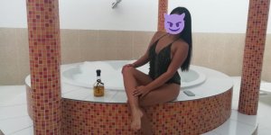 PhotoEditor_20190607_221522708.jpg