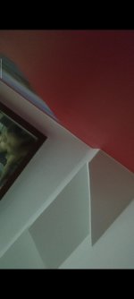 Screenshot_2021-04-14-23-28-09-907_com.miui.videoplayer.jpg