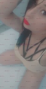 Laura 3103062791 (13).jpg