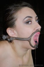 mandy muse16.jpg
