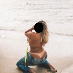 Curvy06.JPG