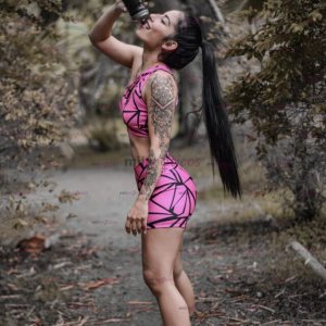 cbb0b5377b13487a43bb701e6d89e5ad.jpg