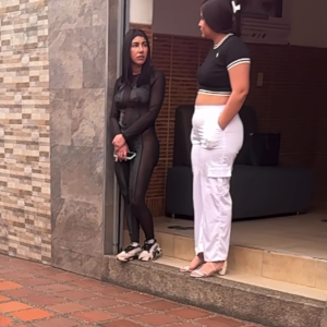 ScreenRecording_11-12-2025 22-59-18_1.mov