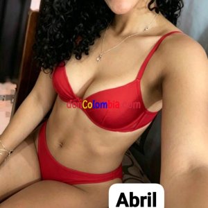 CARAS LINDAS DISPONIBLES 10AM A7:30PM 3155875527  3152739655