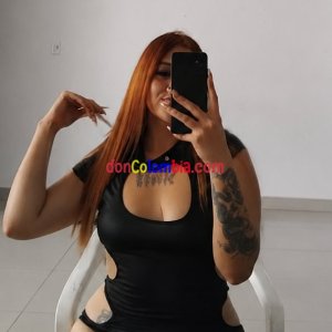 Alix Caras  Lindas 3155875527  3152739655