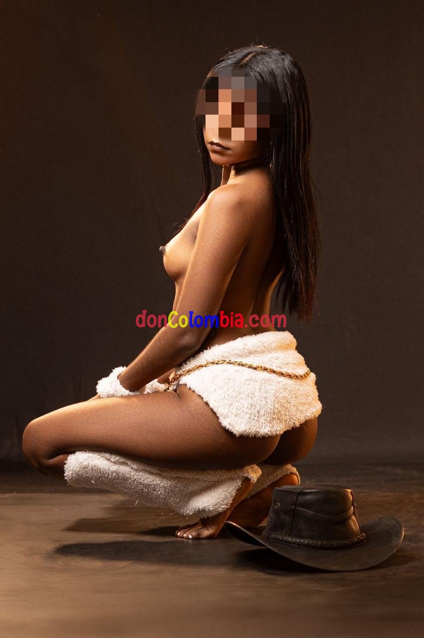 Julieta Caras Lindas 3155875527   3152739655